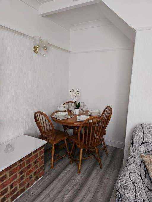 Luxury Home In Lewisham 브롬리 외부 사진