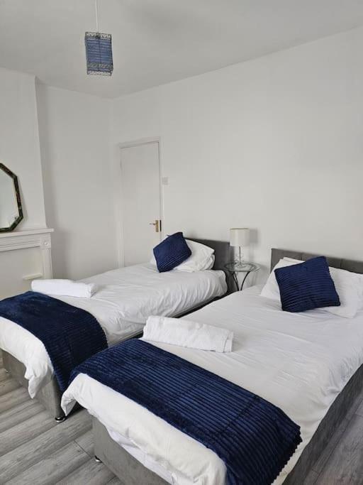Luxury Home In Lewisham 브롬리 외부 사진